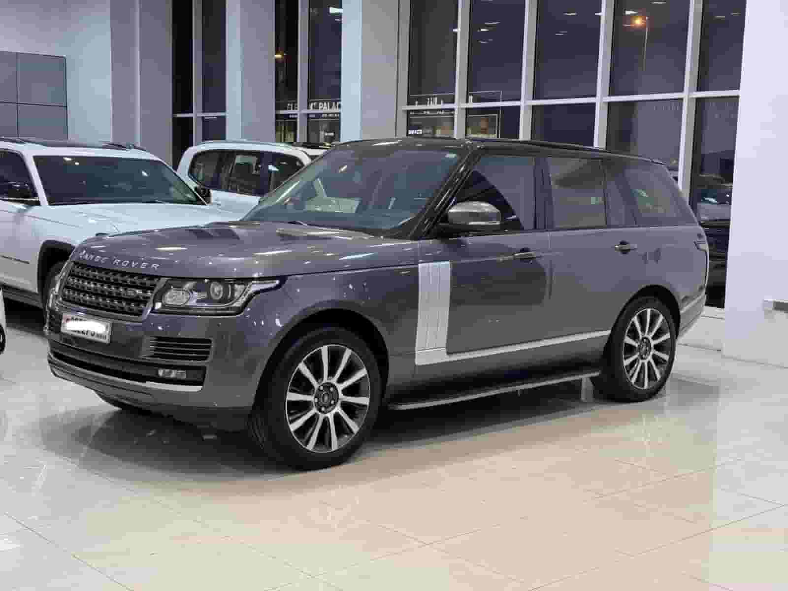 Land Rover Vogue 2016  Land Rover Vogue 2016